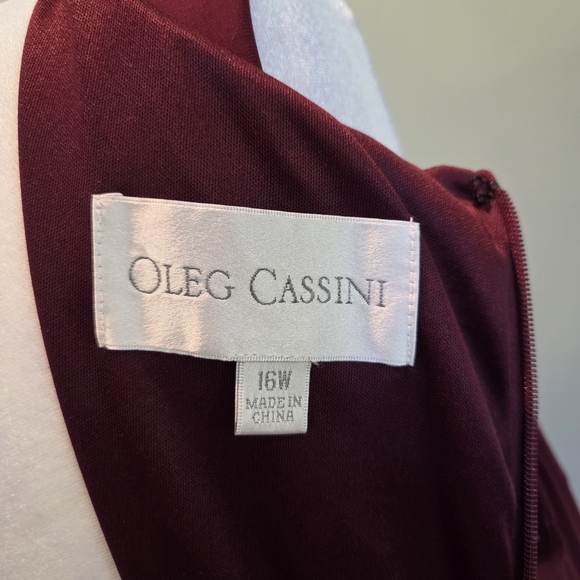 Oleg Cassini Jersey Evening Gown With Sequin Overlay Cape Size 16W New W/tags - Picture 5 of 16